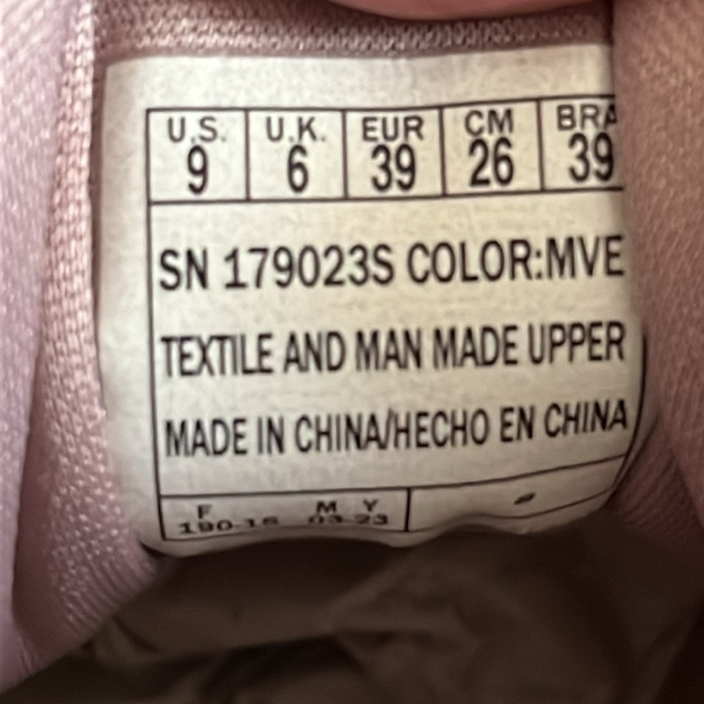SKECHERS BOBS SQUAD CHAOS WOMENS SNEAKERS MAUVE HUGS FOOT ABSORBS IMPACT SIZE 9 - Picture 10 of 12